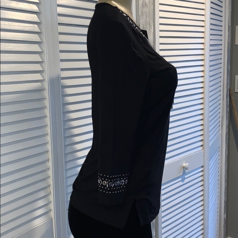 JM Collection Black Embellished Design Shirt - Picture 5 of 7